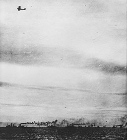 A convoy with aerial escort nears Brest in 1918