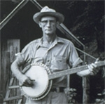 Picture of Roscoe Holcomb by John Cohen.
