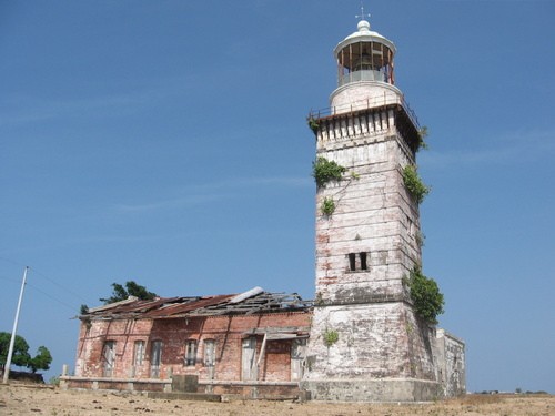 Cabra Island Light