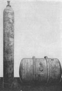 Figure 132.--German smoke apparatus, drum and cylinder
