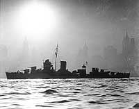 Photo # NH 74277:  USS Ralph Talbot off Manhattan Island, about 1938