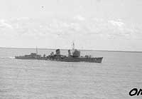 Photo # NH 75491 (cropped):  Japanese destroyer Akatsuki in the Yangtse River, China, August 1937