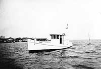 Photo #  NH 100889:  Motor boat Cozy prior to her World War I era Naval service