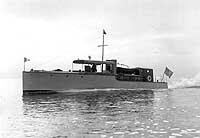 Photo # NH 101702:  Motor boat Elithro II underway, circa 1916-1917.  She was USS Elithro II (SP-15) in 1917-1918