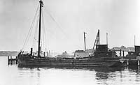 Photo #  NH 102153:  Barge Raymond, photographed prior to World War I