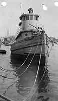 Photo # NH 104675:  U. S. Navy Harbor Tug No. 85, circa 1919.