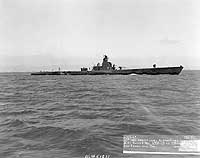 Photo # 19-N-51811:  USS Swordfish off San Francisco, California, 13 June 1943
