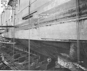 U.S.S. INDEPENDENCE (CVL22) TORPEDO DAMAGE TARAWA 20 NOVEMBER 1943 U. S ...