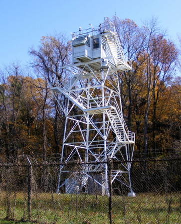 Worton Point Light