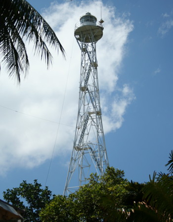 Pulau Kalu Kalukuang Light