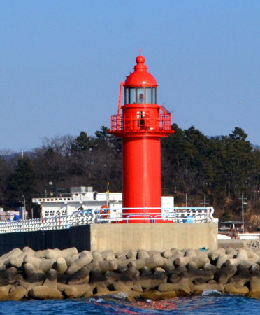 Sacheon East Breakwater Light